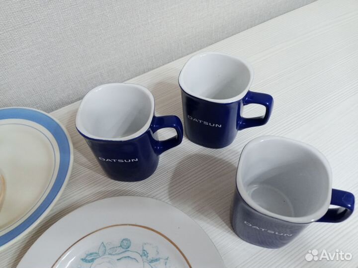 Столовые принадлежности