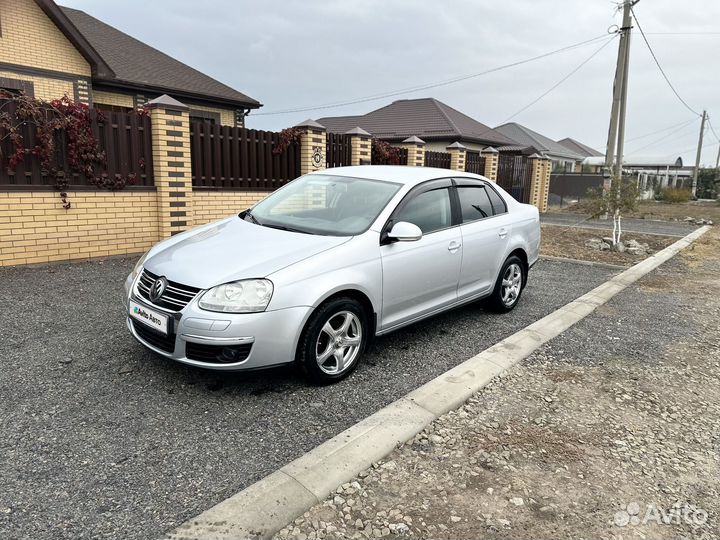 Volkswagen Jetta 1.6 AT, 2008, 177 200 км