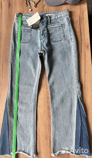 Стильные женские джинсы клеш 40-42