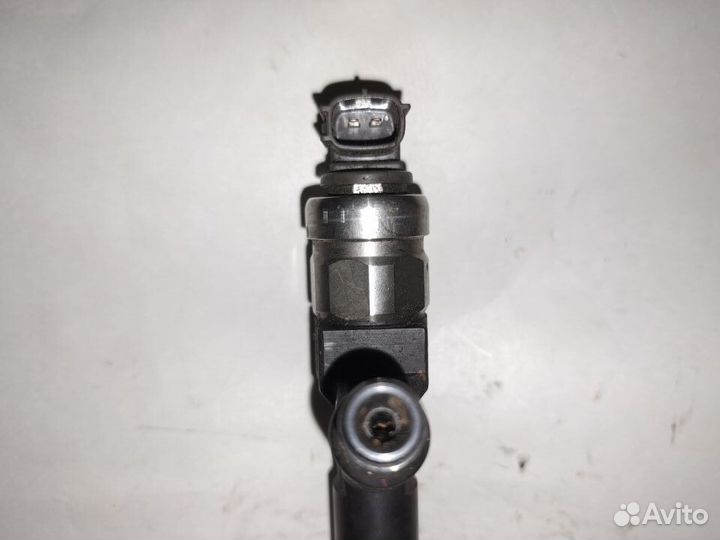 Форсунка Nissan Navara D40 2009-2014 166005X00A