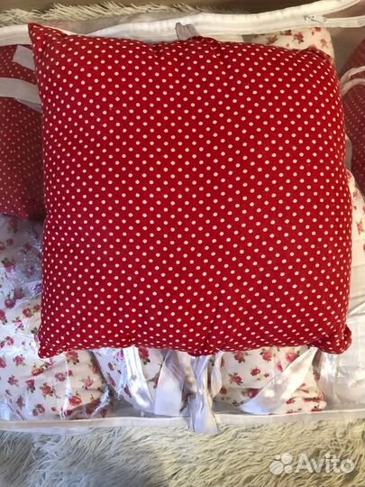 Бортики в кроватку