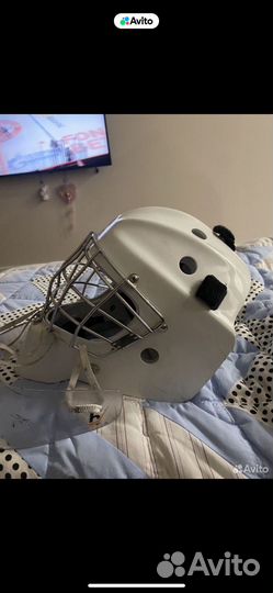 Вратарский шлем sr