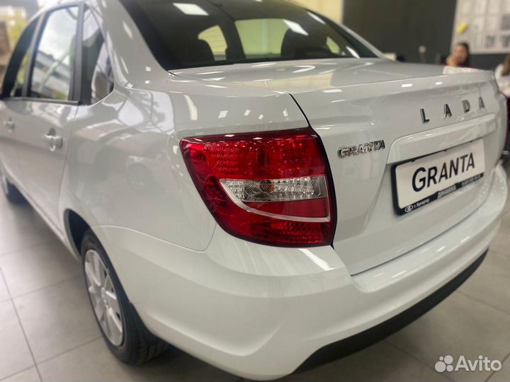 LADA Granta 1.6 МТ, 2023