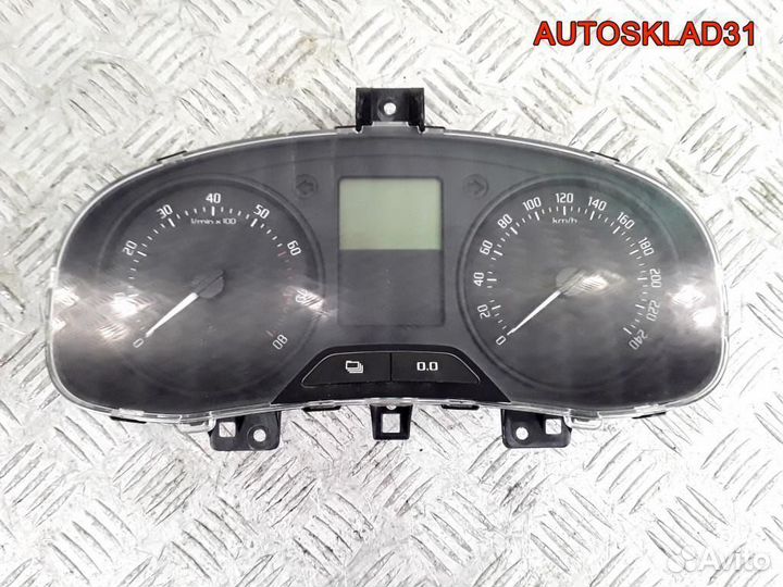 Панель приборов Skoda Fabia 1,4 бензин 5J0920800H