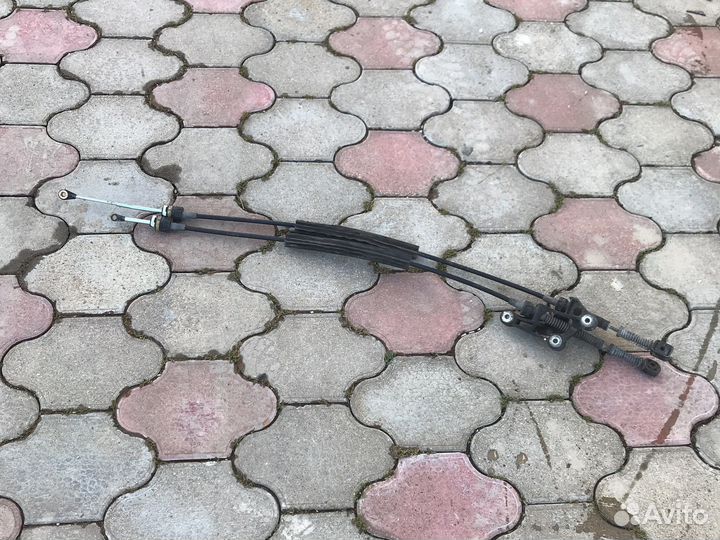 Тросы МКПП с кронштейном Volkswagen Polo оригинал