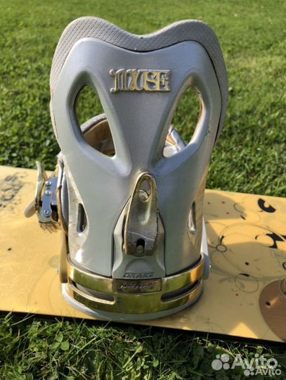 Сноуборд +крепы+ботинки