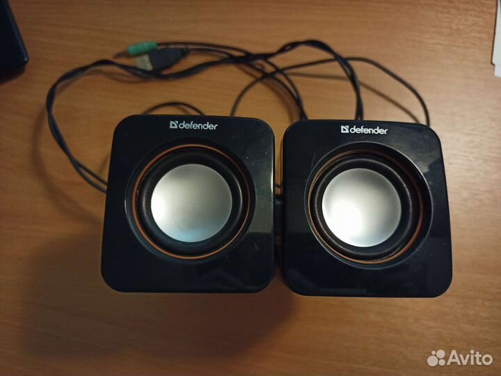 Колонки активные 2.0