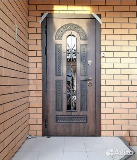 Двери входные