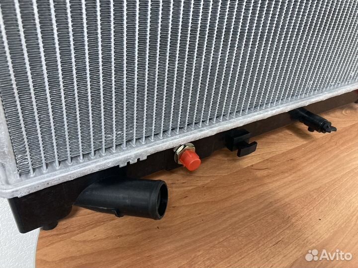 Радиатор охлаждения Мазда 6 05-12