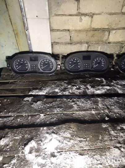 Щиток приборов логан,сандеро,ларгус,альмера g15