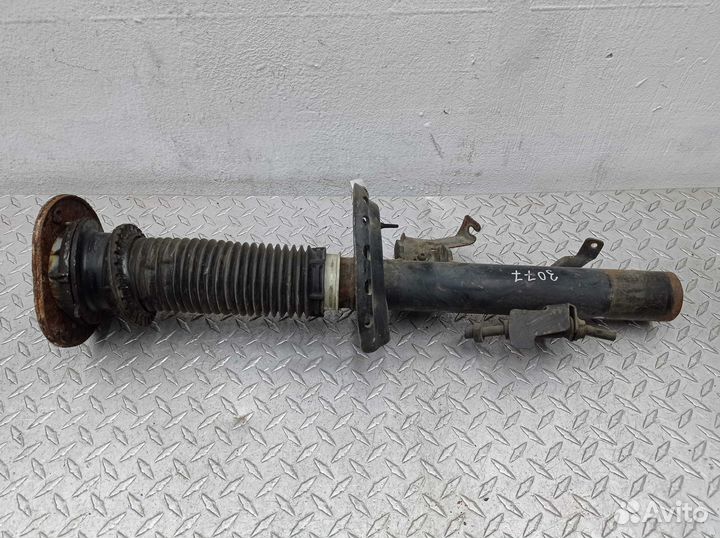 Амортизатор передний L Land Rover Freelander 2 FA