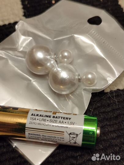 Пусеты серьги под жемчуг новые