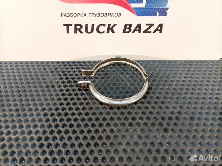 1676424 Хомут патрубока интеркулера