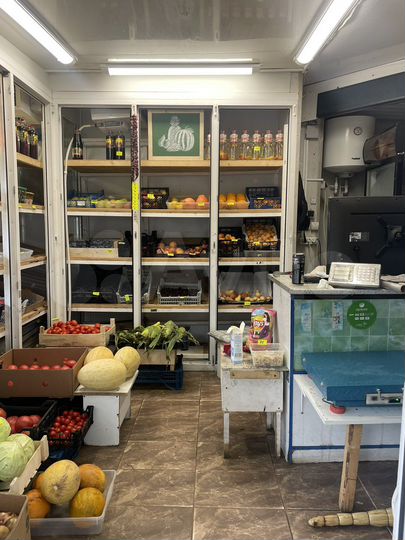 Торговая площадь, 16 м²