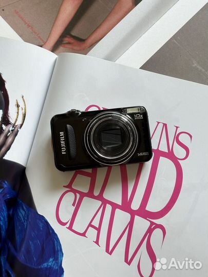 Цифровой фотоаппарат Fujifilm Finepix T210