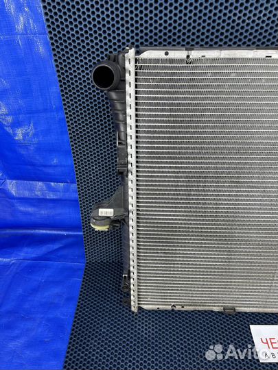 Радиатор охлаждения двигателя Touareg GP 4.2 BAR