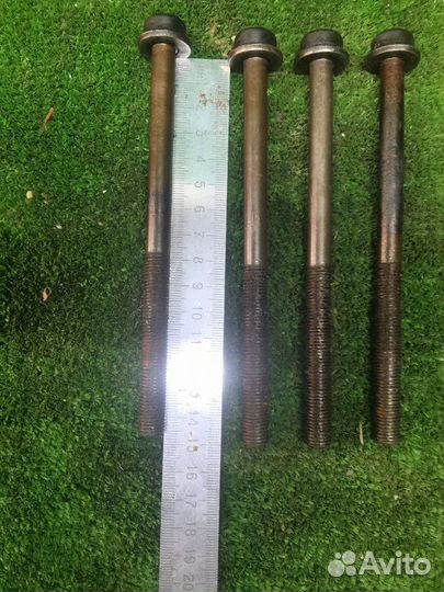 Болт головки блока цилиндров Mazda 6 GG 2.0 2006