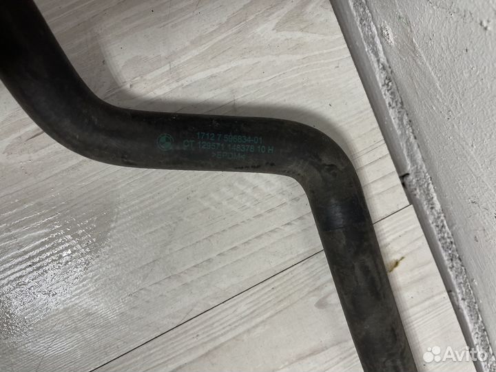 Патрубок системы охлаждения для Bmw F20