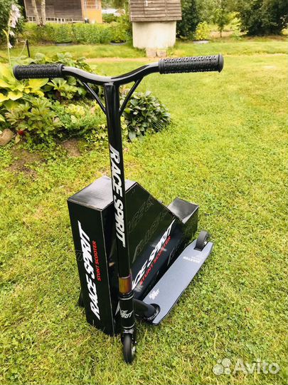 Самокат детский новый