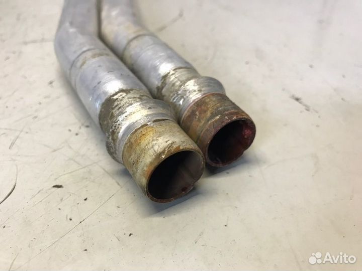 Патрубок радиатора печки Peugeot 406 седан 1.8