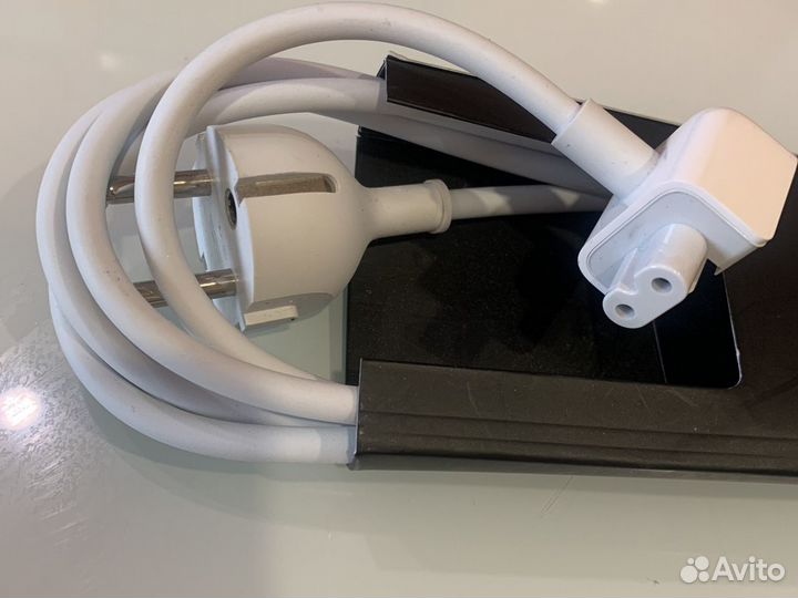 Кабель питания от блока Apple MagSafe
