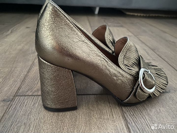 Туфли новые кожаные 35 р-р,новые
