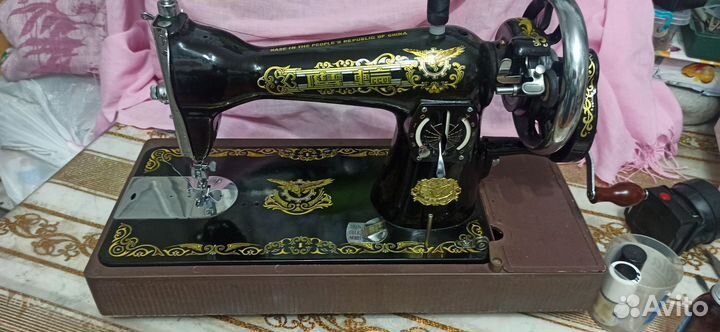 Новая машинка швейная
