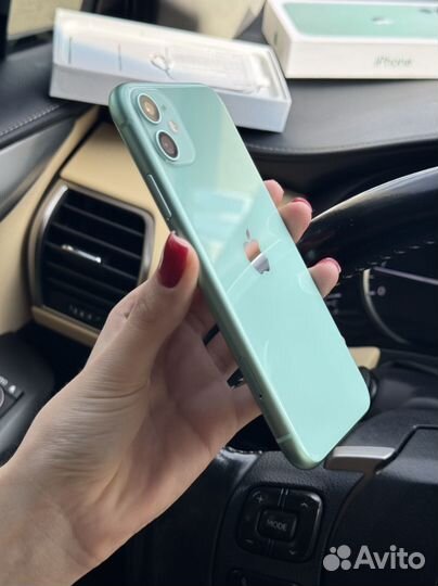 iPhone 11, 128 ГБ
