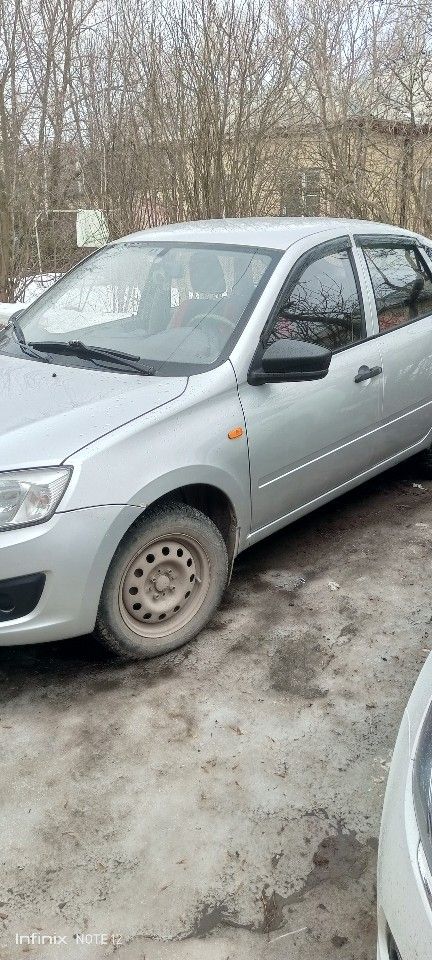 ВАЗ (LADA) Granta: фото владельца