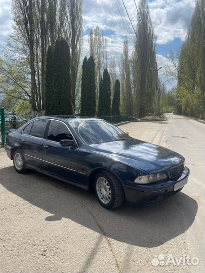 BMW 5 серия 2.5 МТ, 2000, 296 000 км