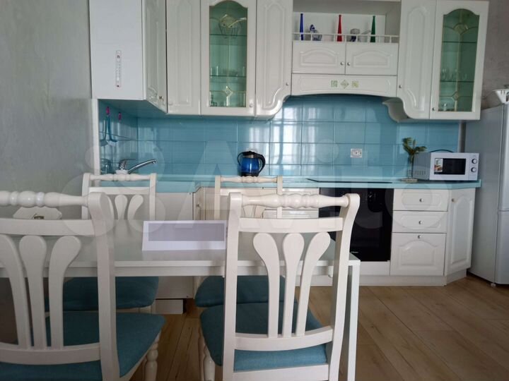 2-к. квартира, 68 м², 6/16 эт.