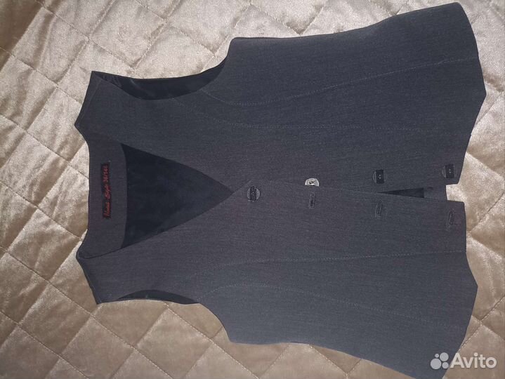 Жилетка школьная для девочки