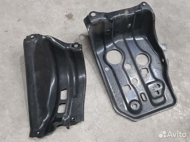 Кронштейн аккумулятора Toyota Rav 4, 40 (2012-19)