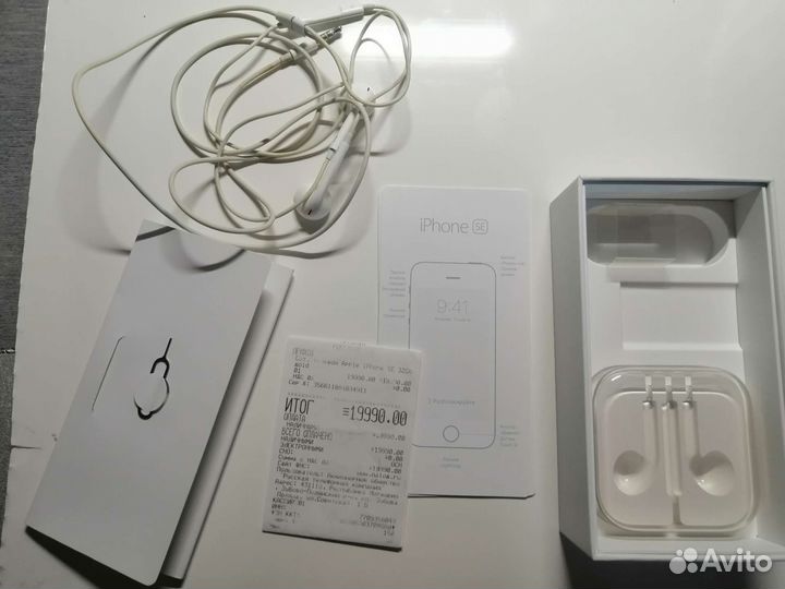 Телефон iPhone se