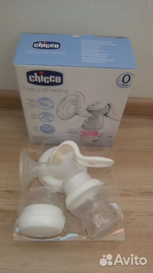 Ручной молокоотсос Chicco Natural Feeling