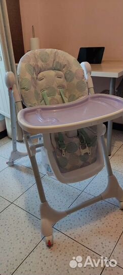 Детский стол и стульчик