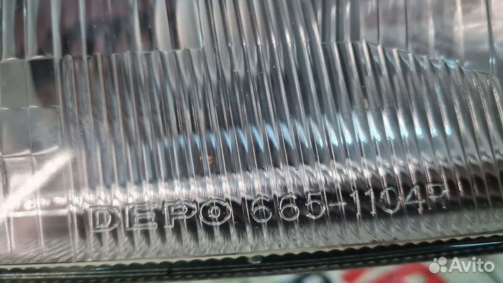 Фара правая Skoda Octavia a4 tour