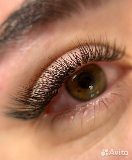 Наращивание ресниц