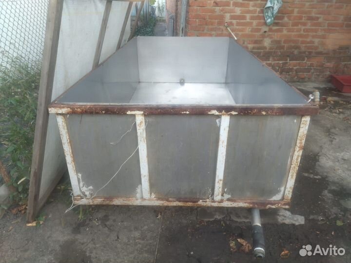 Емкость для воды