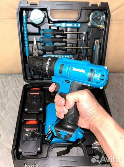 Шуpуповepт ударный Makita 26v 5А/ч Новый