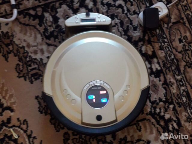 Робот пылесос