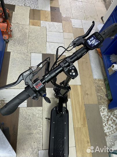 Электросамокат kugoo luna