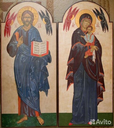 Пару ростовых икон Спасителя и Богородицы