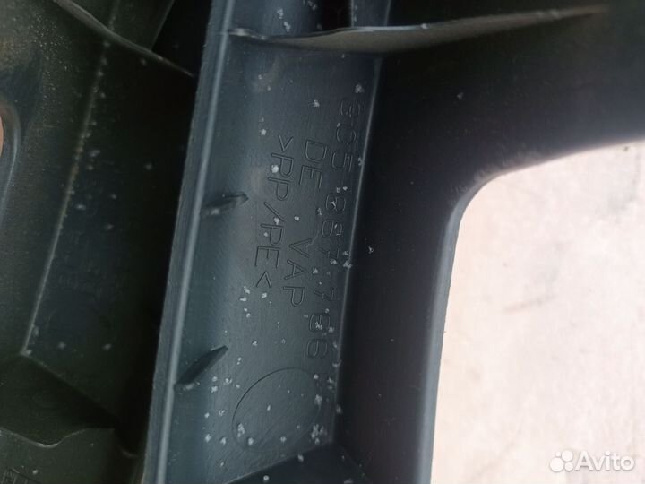 Обшивка салона задняя прав левая Volkswagen Passat