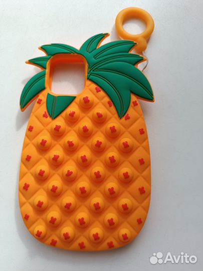 Чехол на iPhone 11