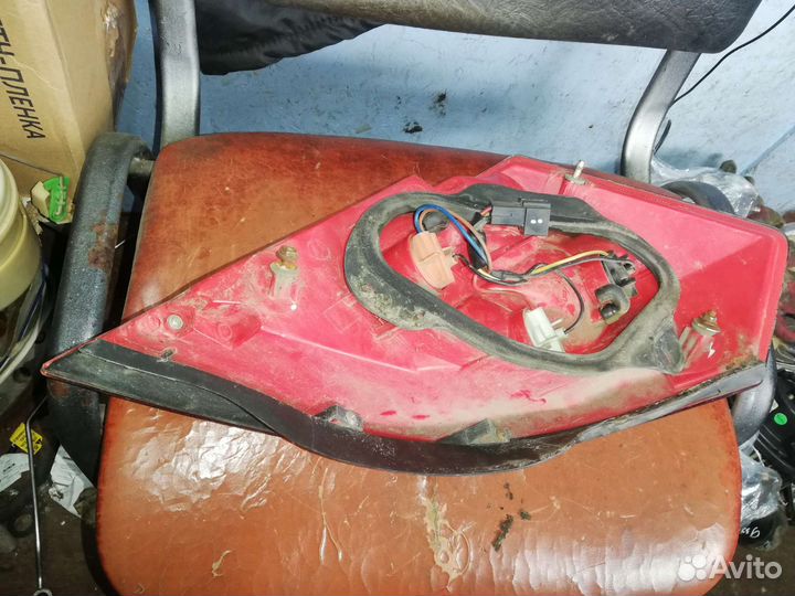 Фонарь задний Джили Эмгранд EC-7