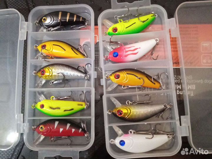 Коробка с воблерами