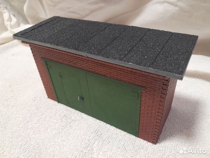 Модель 1:35. Гараж для диорамы