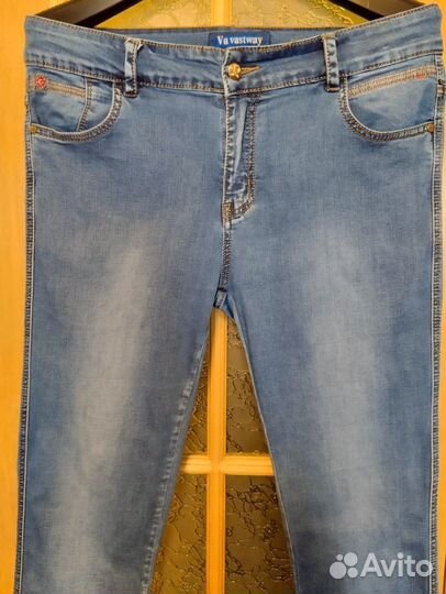 Джинсы женские