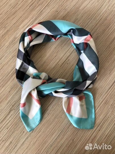 Платок женский шелковый